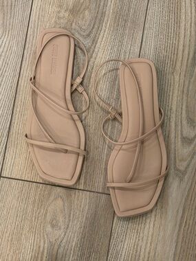 Steve Madden Tan Strappy Sandals